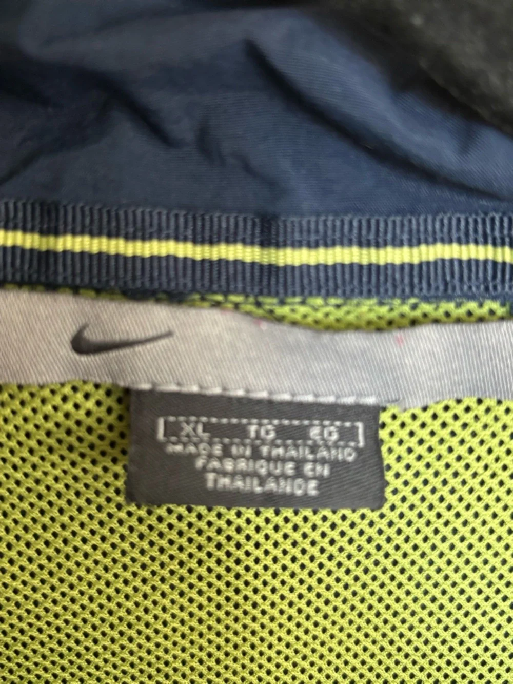 Men’s Nike windbreaker (XL)